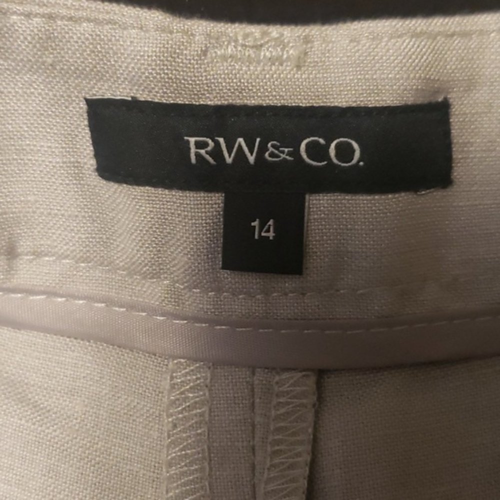 RW&CO Linen Short - Picture 4 of 7